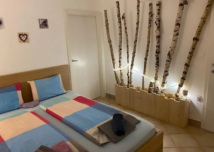Room Julija